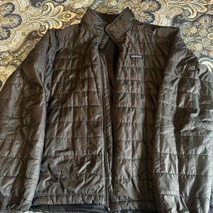 Men’s Patagonia zip up jacket lightweight large